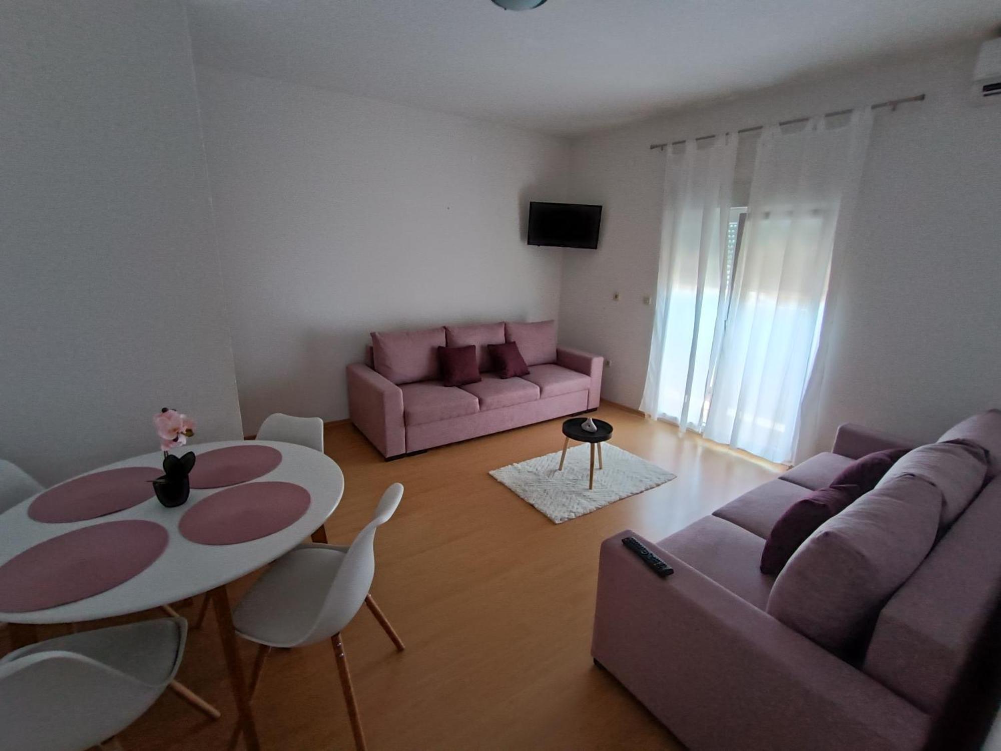 Apartman Lea Sukošan Exterior foto